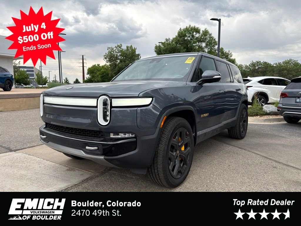 2023 Rivian R1S Adventure Quad-Motor Large Pack's photo