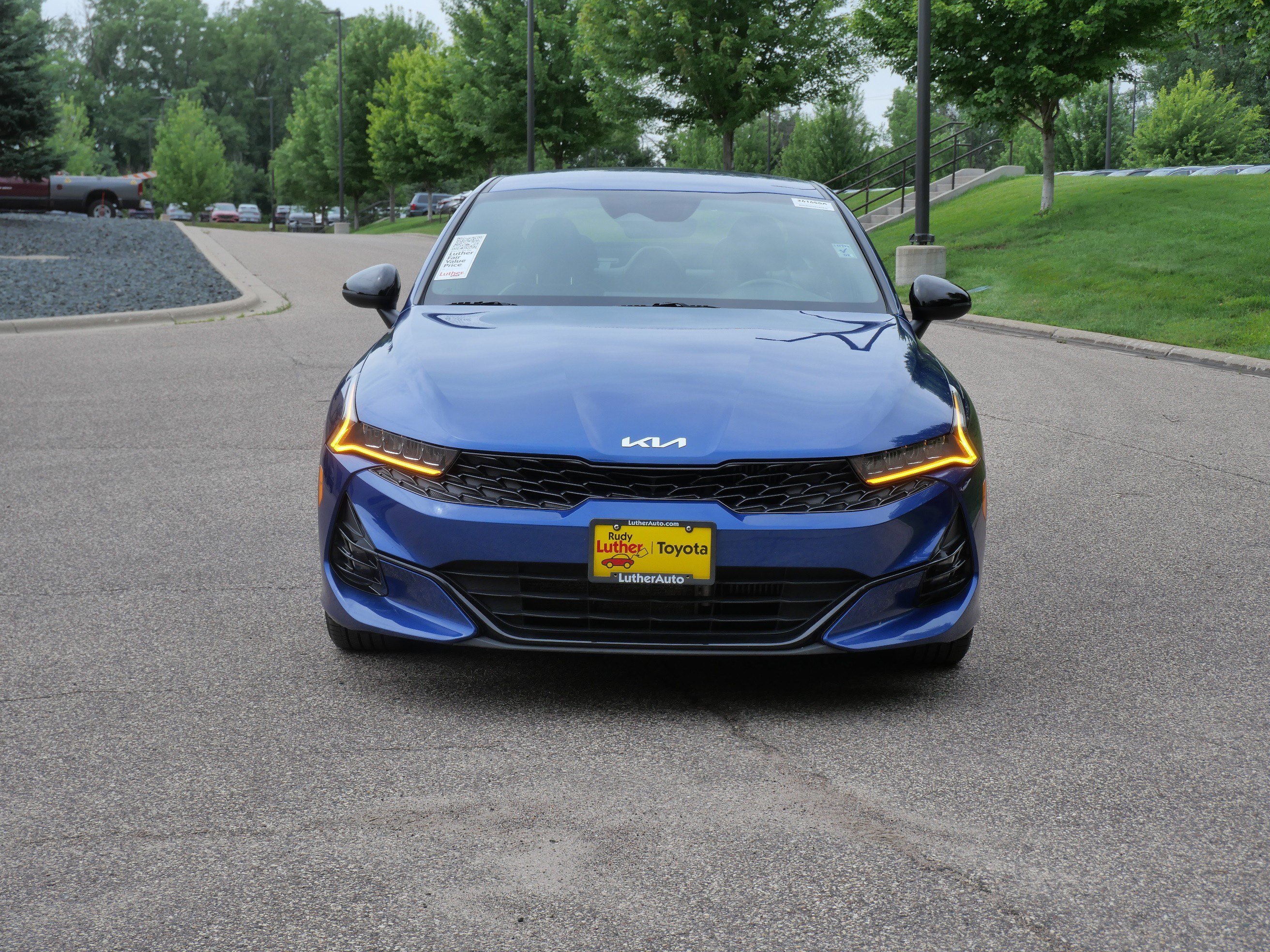 Used 2022 Sapphire Blue Kia GT-Line image 2