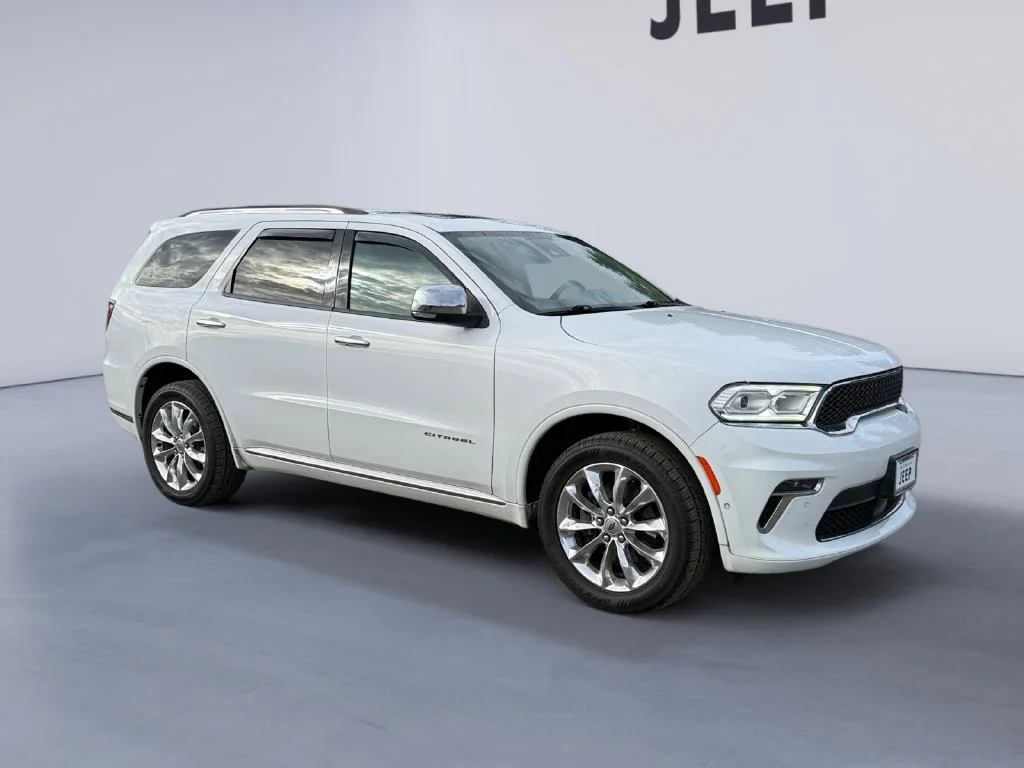 Used 2021 White/off-white Dodge Citadel image 4
