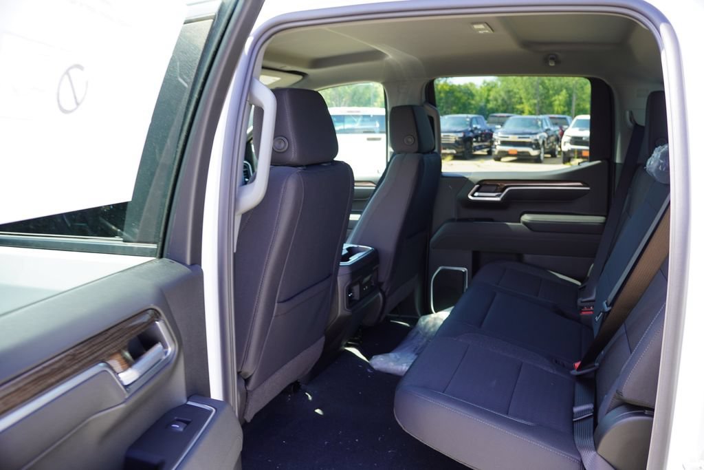 2026 Chevrolet Silverado 1500 LT - Photo 11