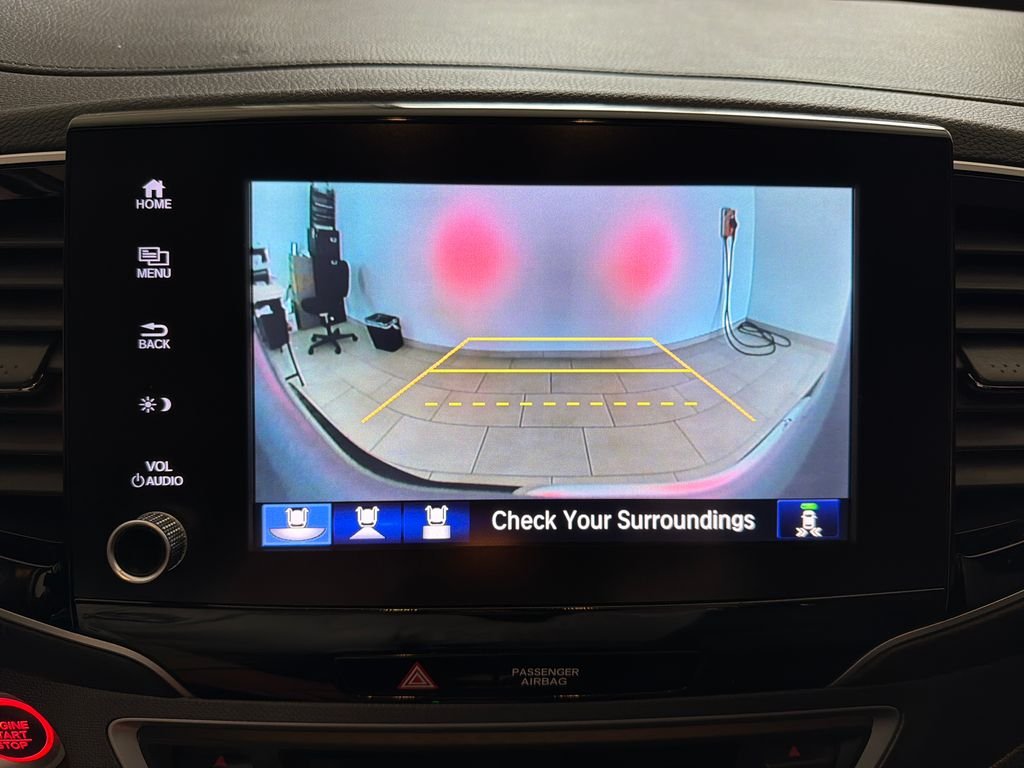 Used 2023 Modern Steel Metallic Honda RTL image 20
