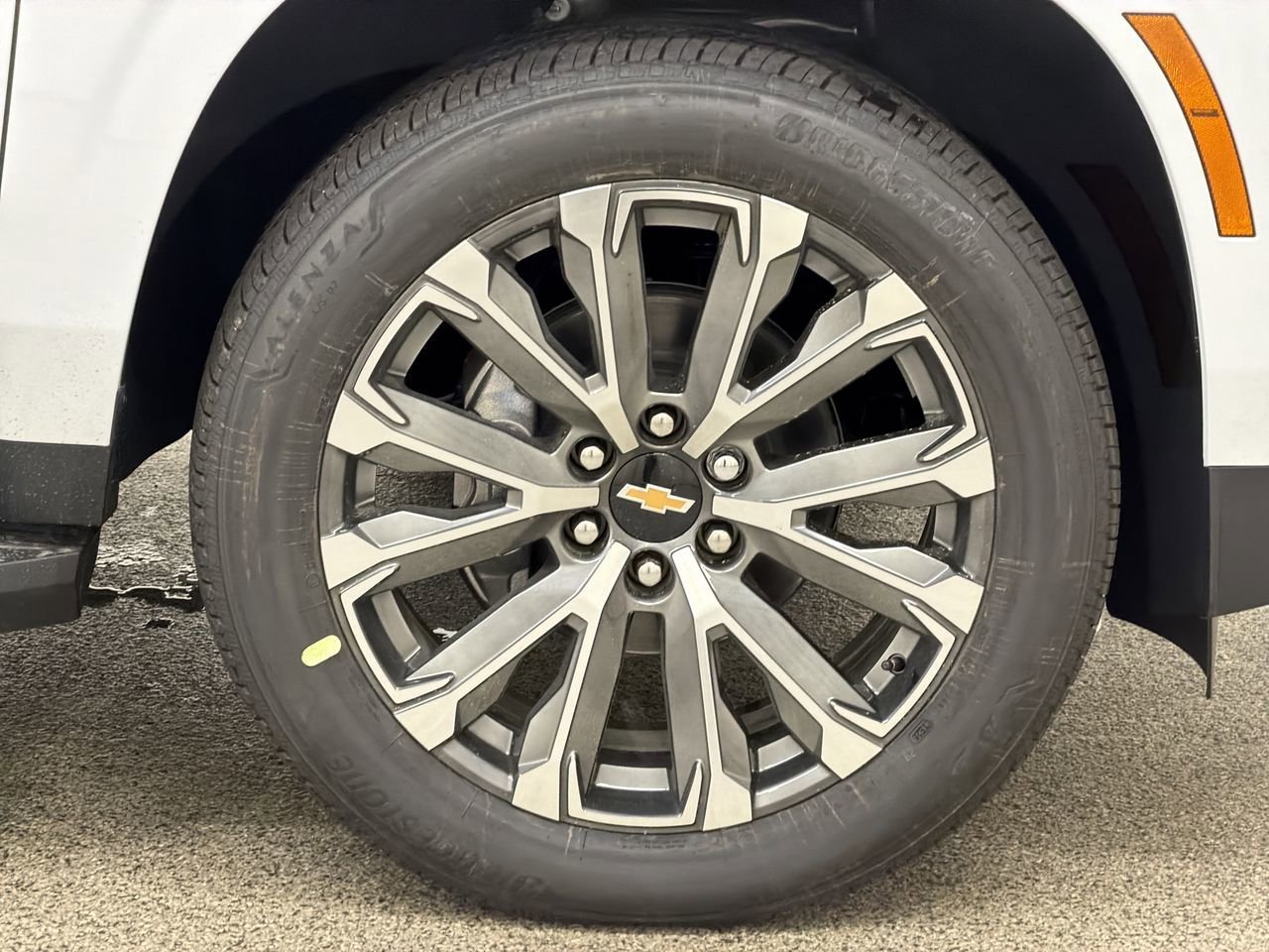 New 2026 Polar White Tricoat Chevrolet High Country image 10
