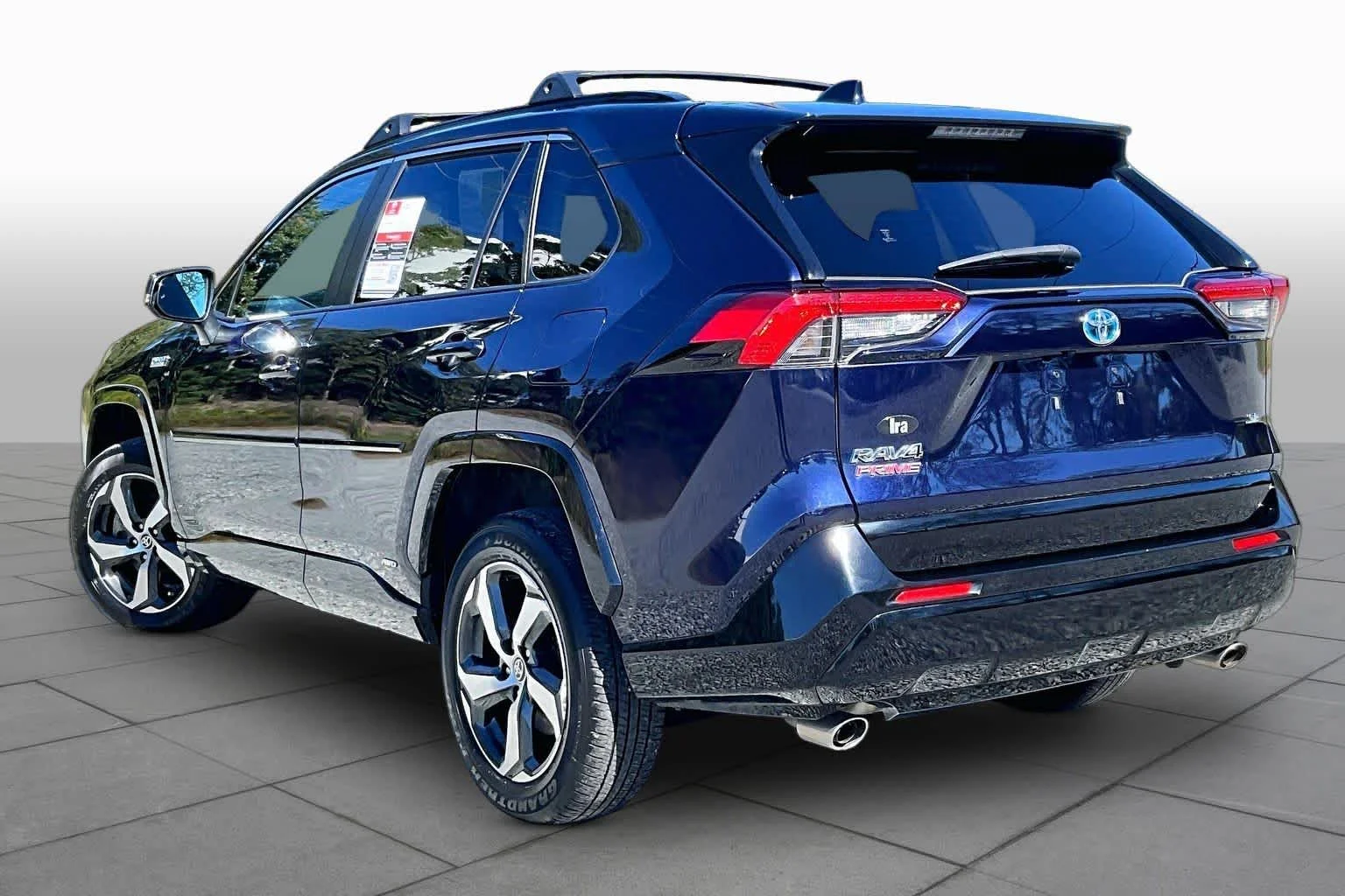Used 2022 Blueprint Toyota SE image 12