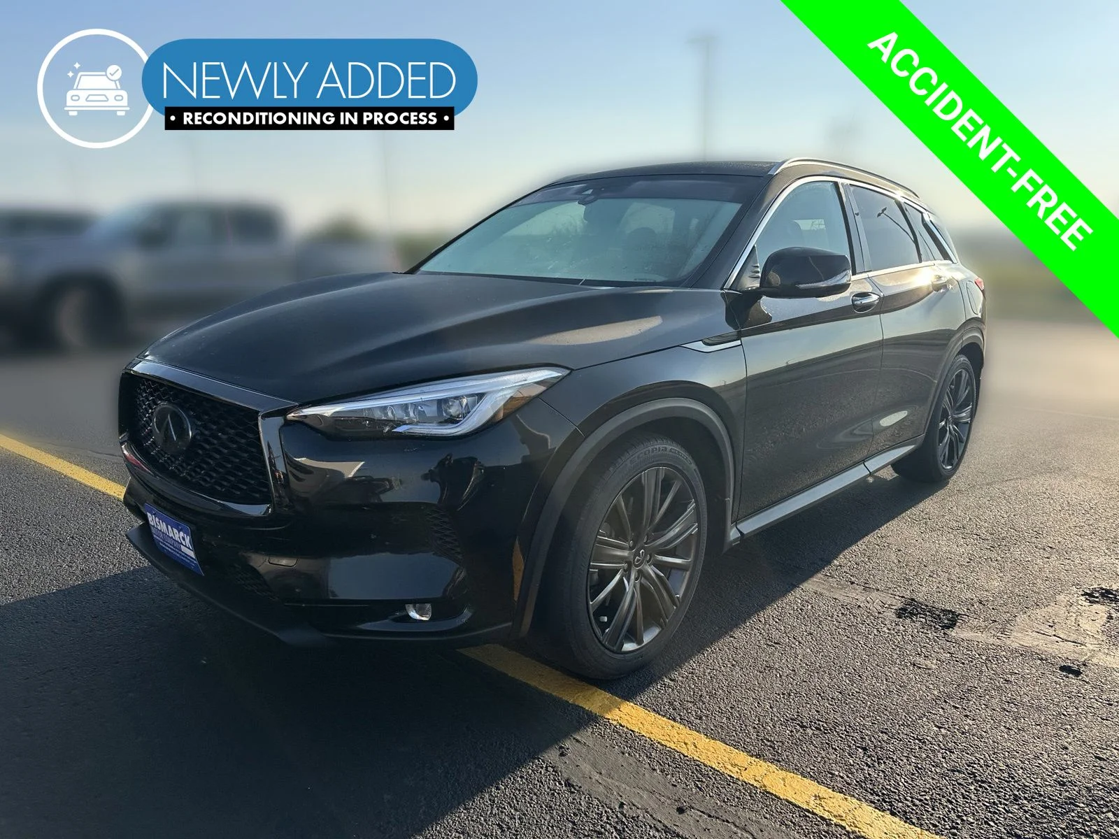 Used 2020 Black INFINITI ESSENTIAL image 1