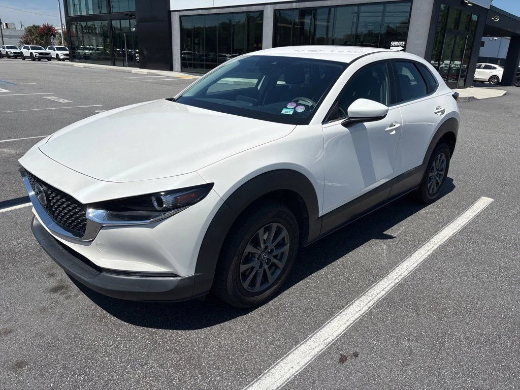 Used 2020 Snowflake White Pearl Mazda S image 4