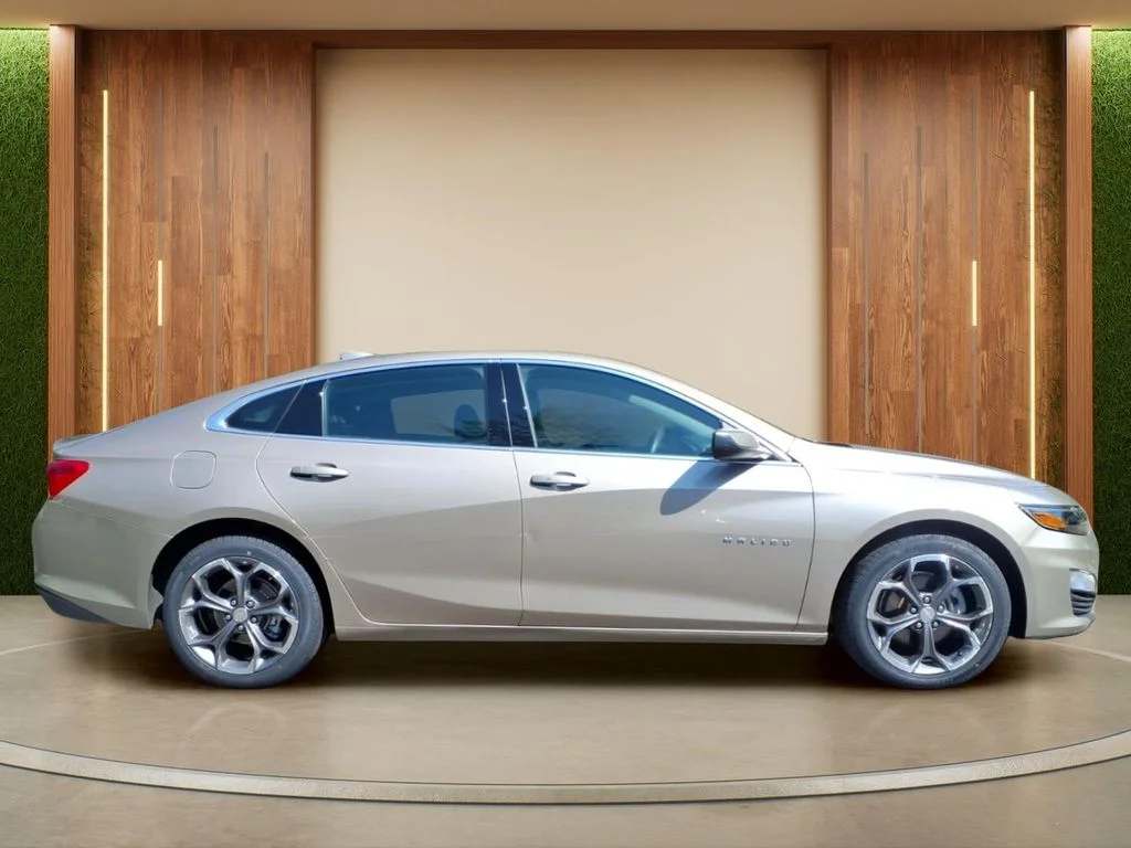 Certified Used 2024 Gray Chevrolet LT image 34
