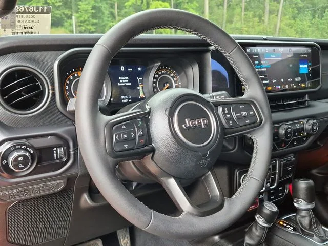 Used 2025 Orange Jeep Mojave image 31