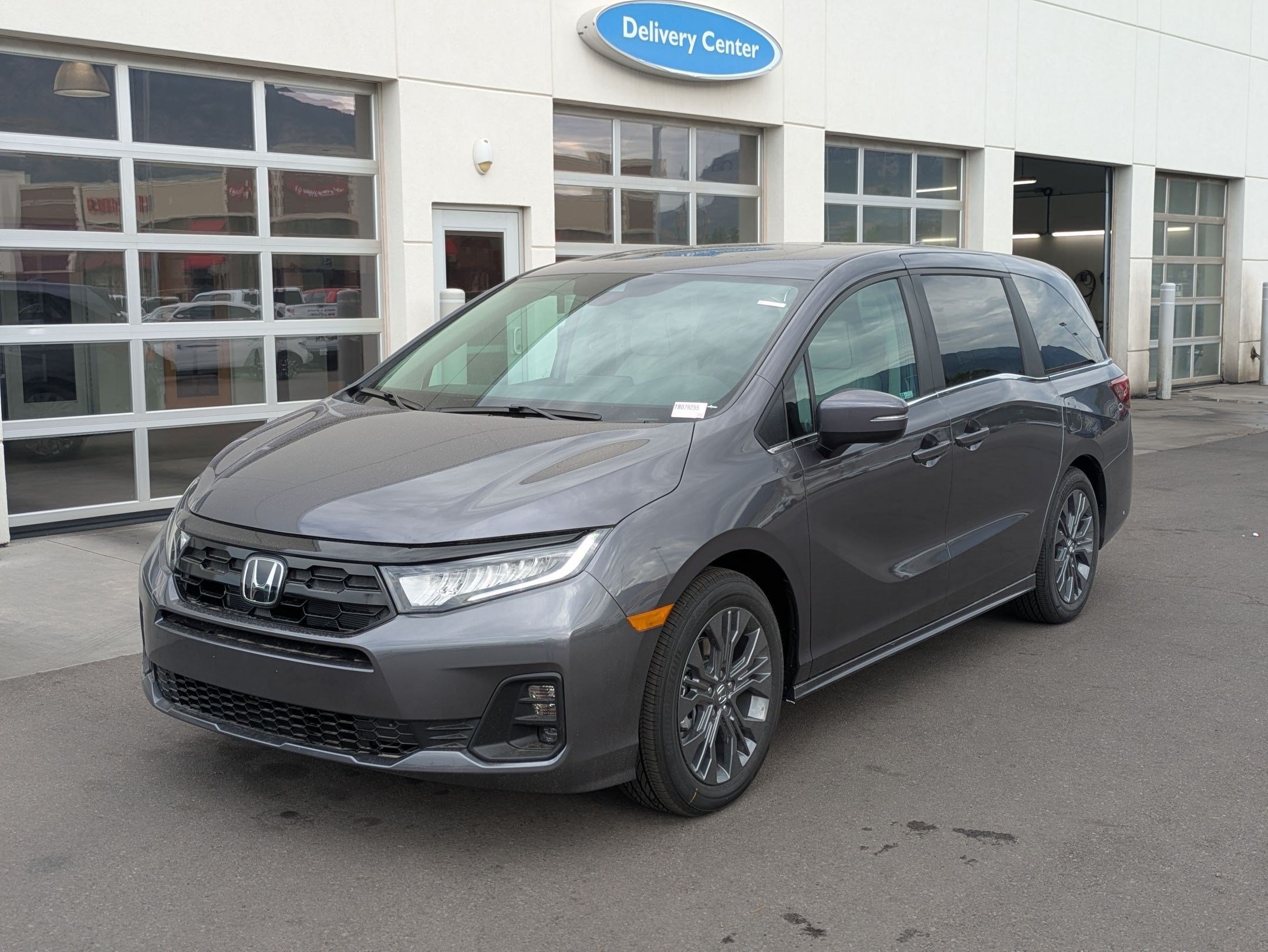 New 2026 Modern Steel Metallic Honda EX-L image 8