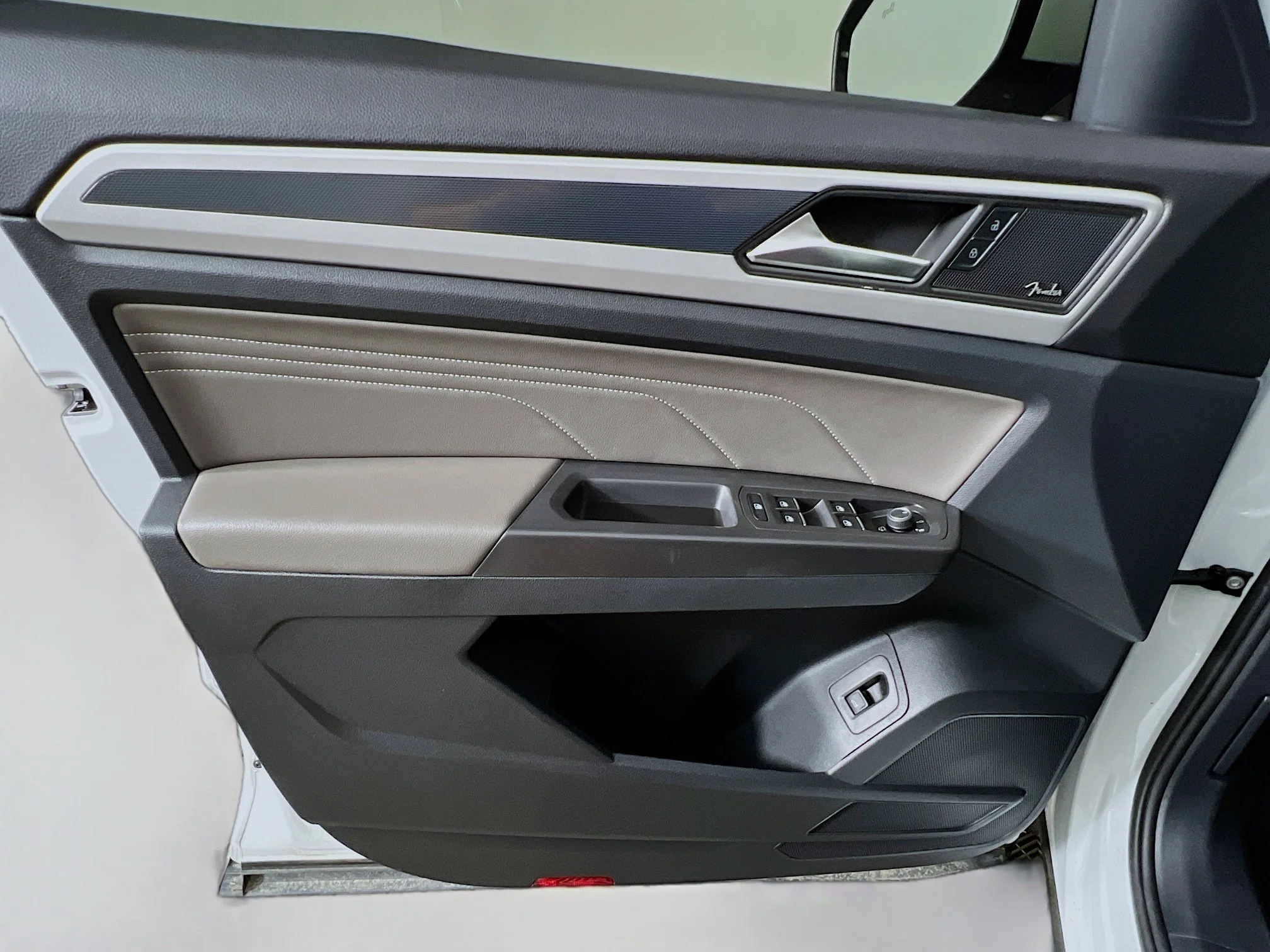2022 Volkswagen Atlas SEL Premium R-Line - Photo 33