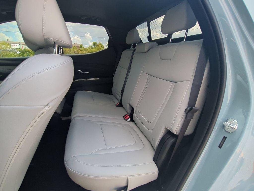 New 2027 Blue Hyundai SEL Activity FWD image 15