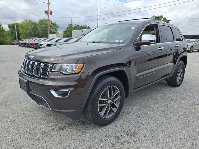 Used 2017 Brown Jeep Limited image 3