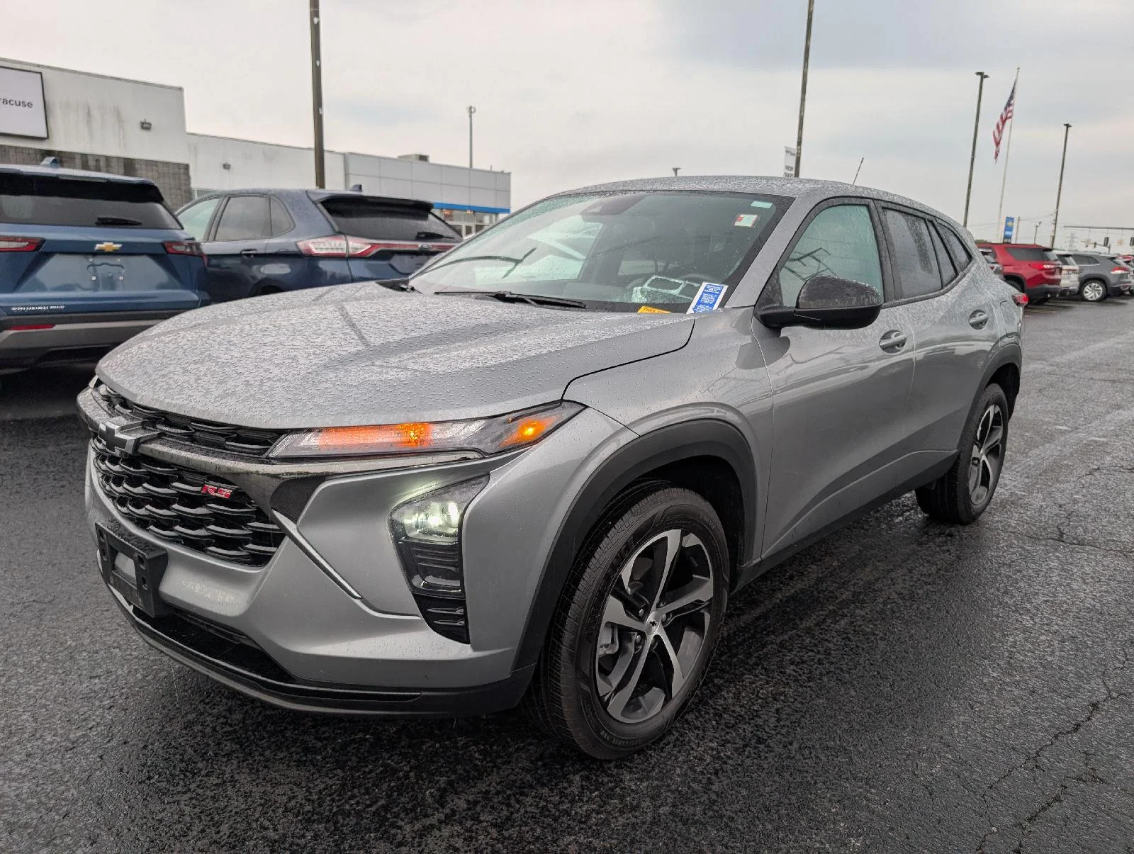 Used 2025 Sterling Gray Metallic Chevrolet 1RS image 4