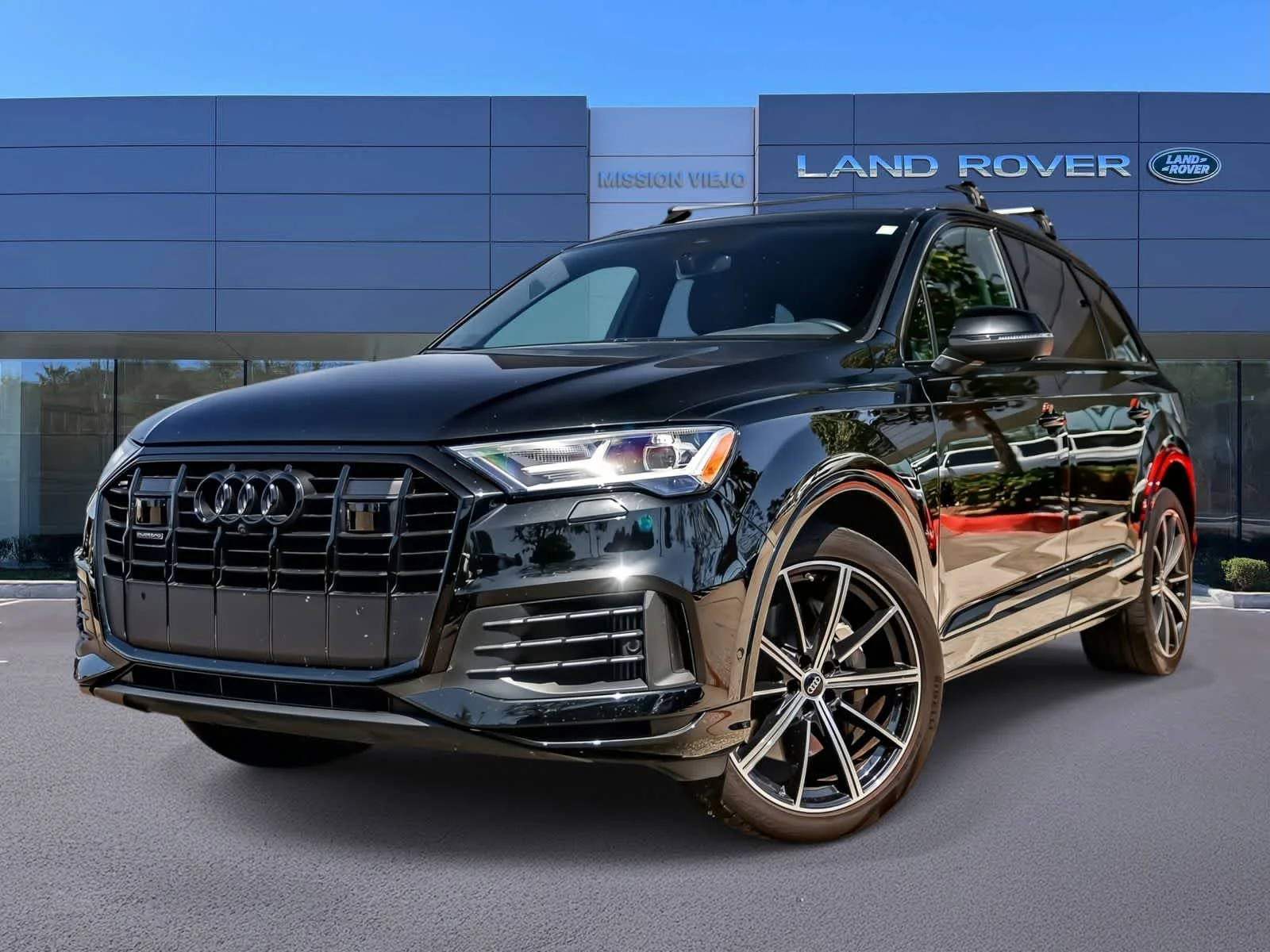 2022 Audi Q7 55 Premium Plus quattro Tiptronic's photo