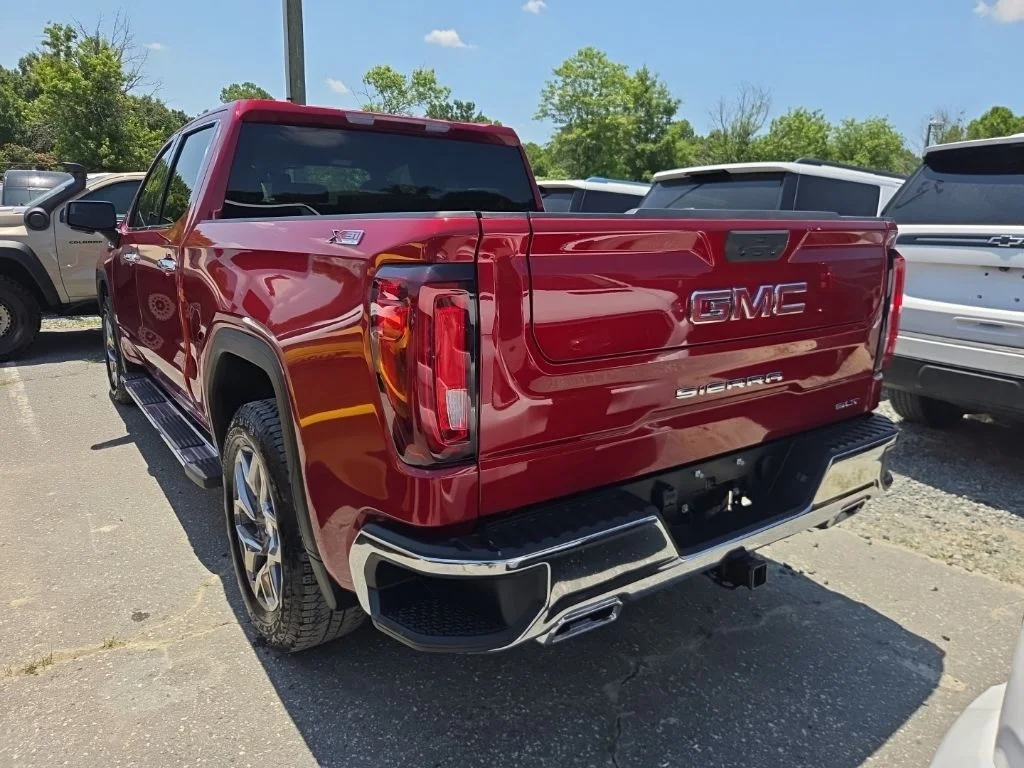 Used 2026 Red GMC SLT image 4
