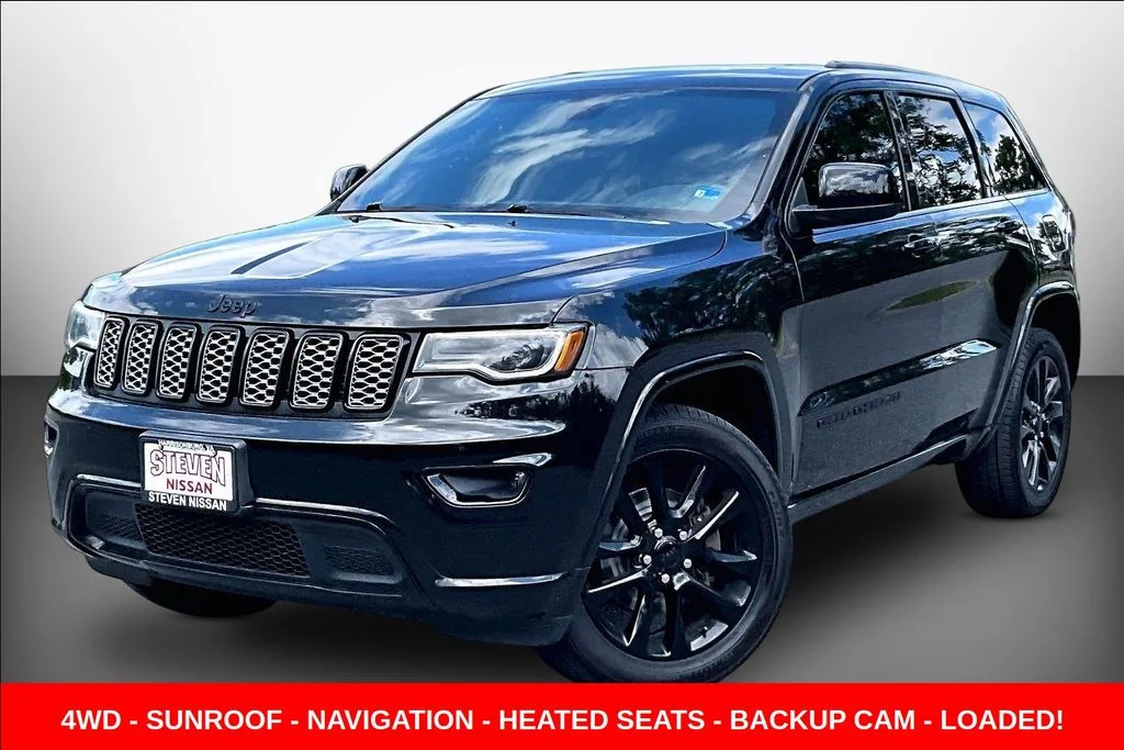 Used 2020 Black Jeep Altitude image 3