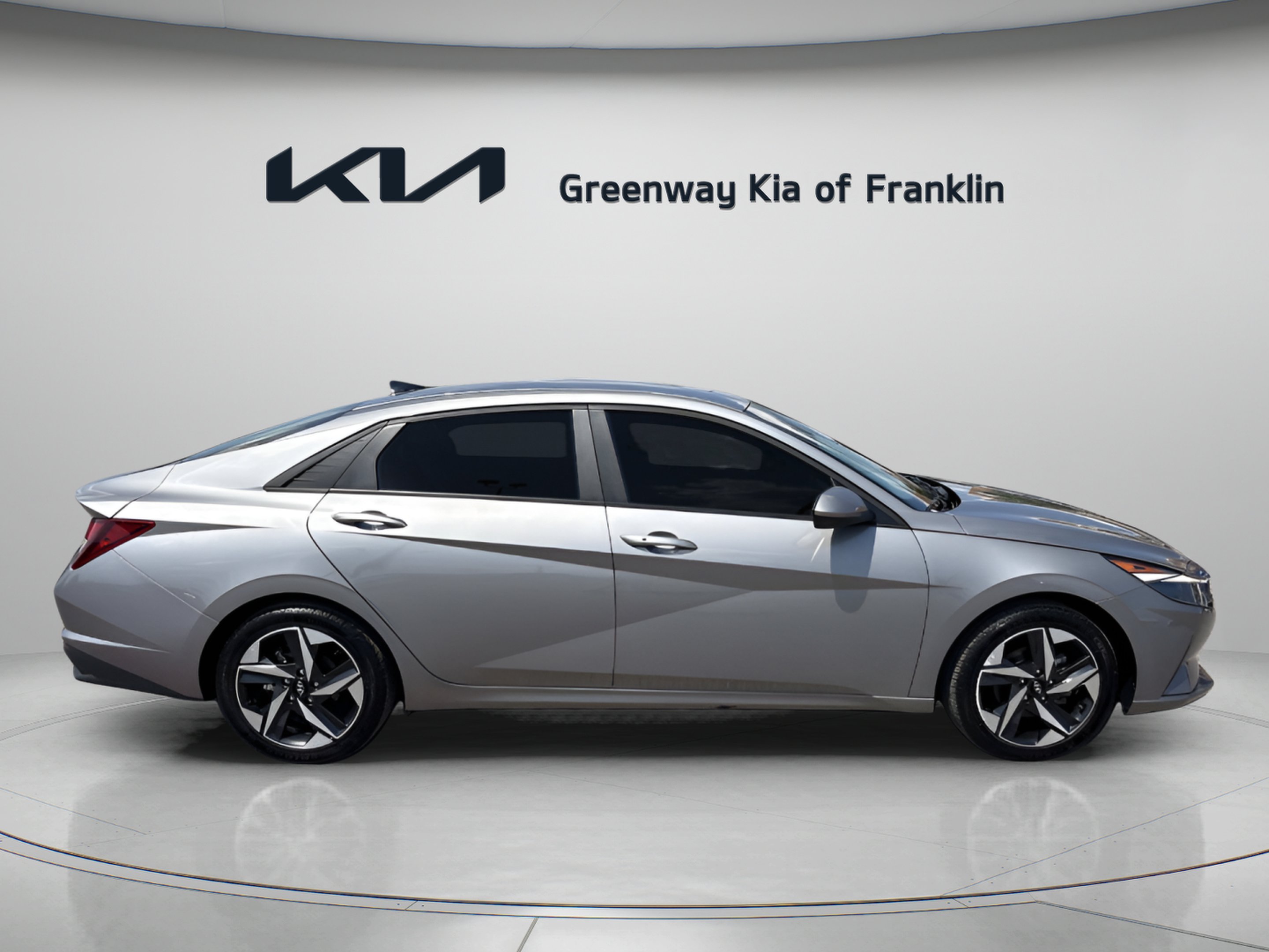 Used 2023 Fluid Metal Hyundai SEL image 8