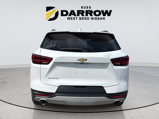 Used 2024 White Chevrolet LT image 4
