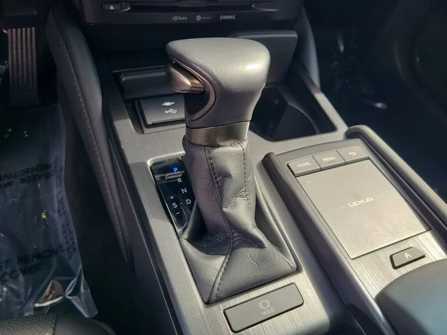 Used 2022 Gray Lexus ES 350 image 33