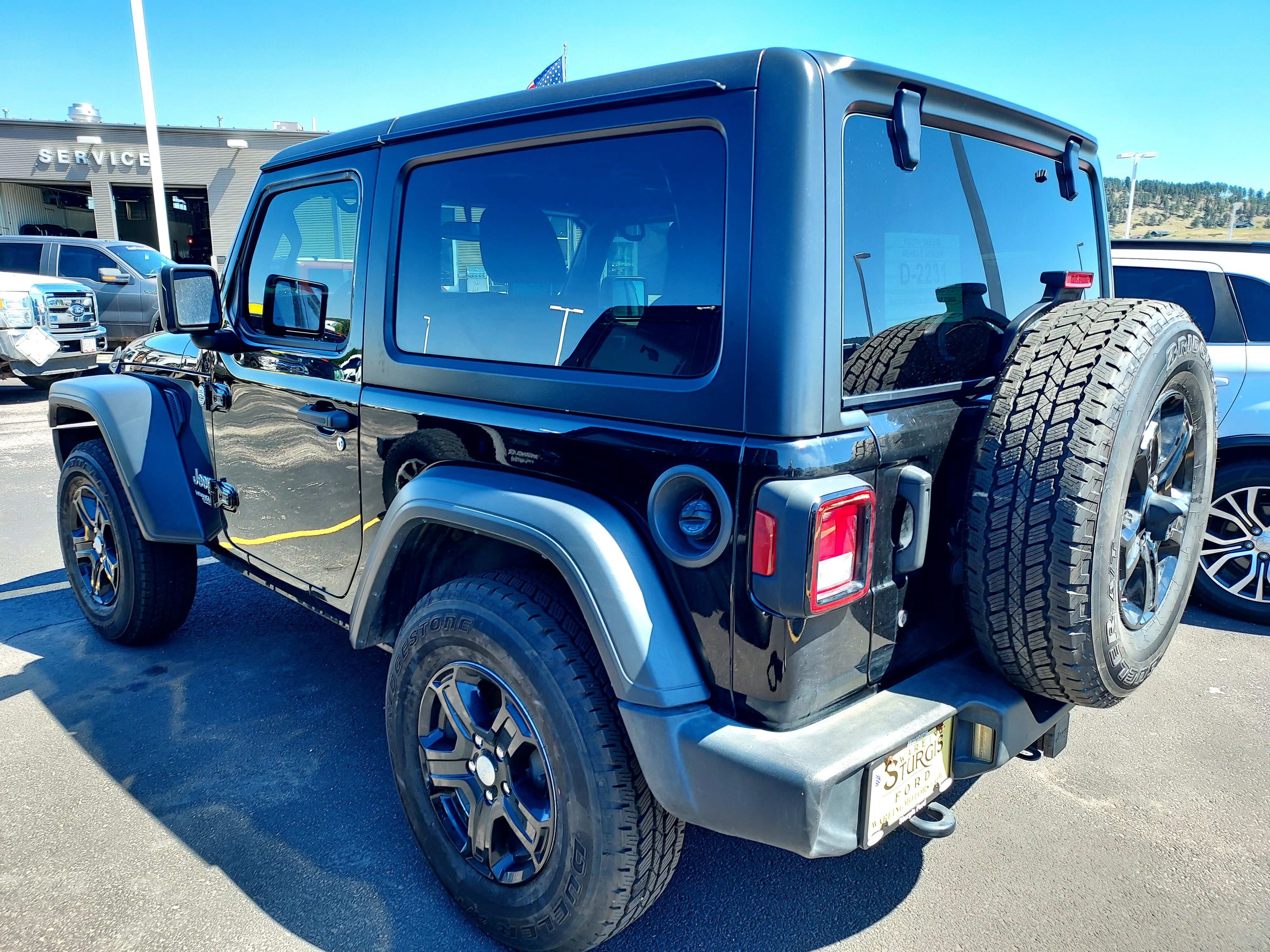 Used 2018 Black Clearcoat Jeep Sport S image 5