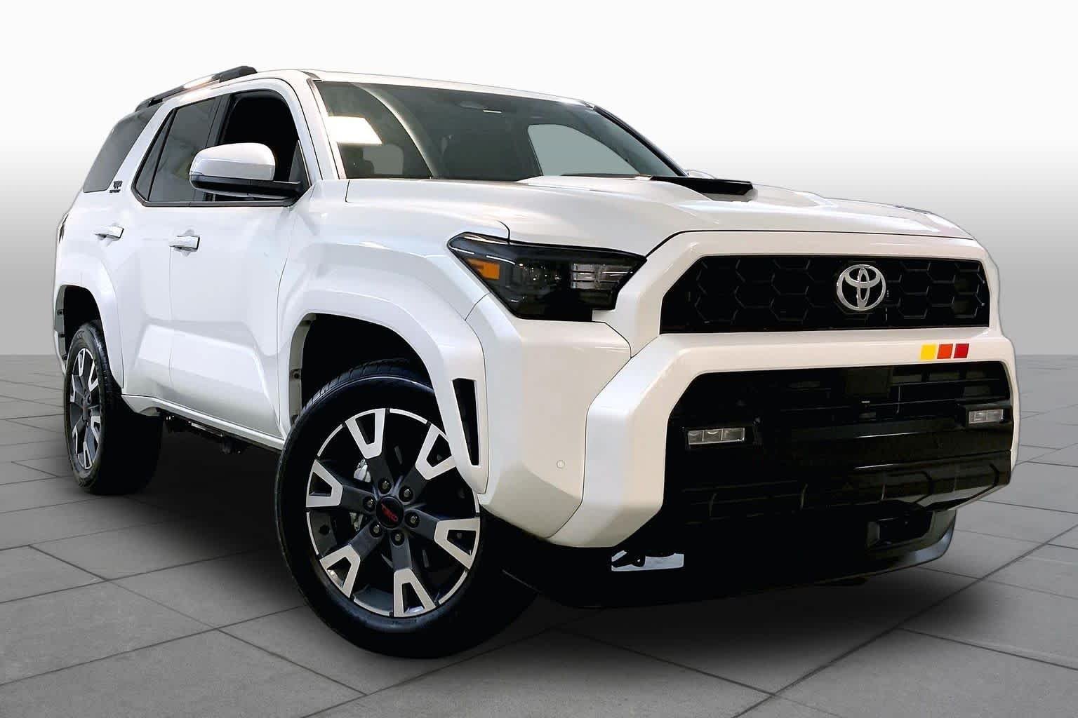 Used 2025 Wind Chill Pearl Toyota TRD Sport Premium image 2