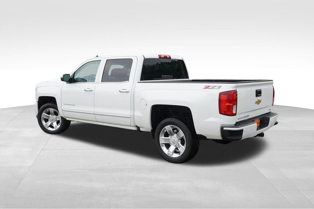 Certified Used 2016 Iridescent Pearl Tricoat Chevrolet LTZ image 8