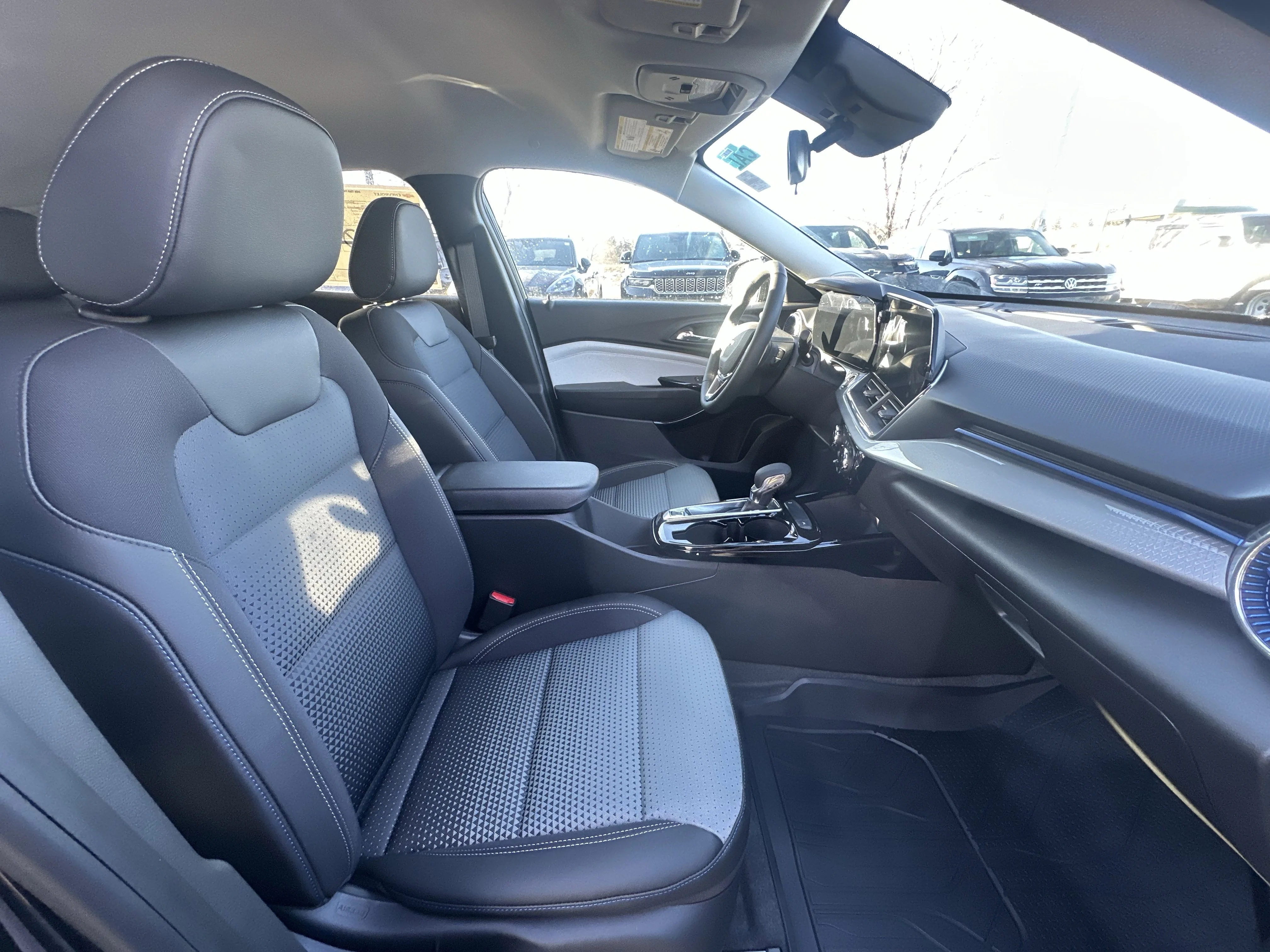 New 2026 Mosaic Black Metallic Chevrolet LT image 18