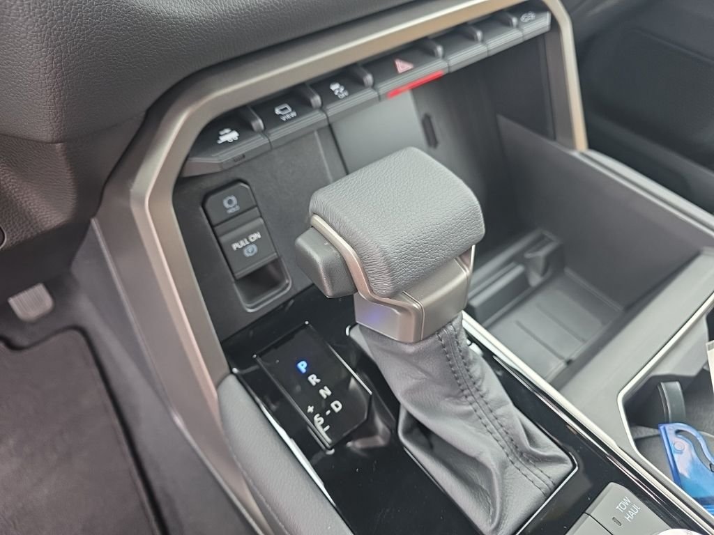 Certified Used 2026  Toyota Limited image 24