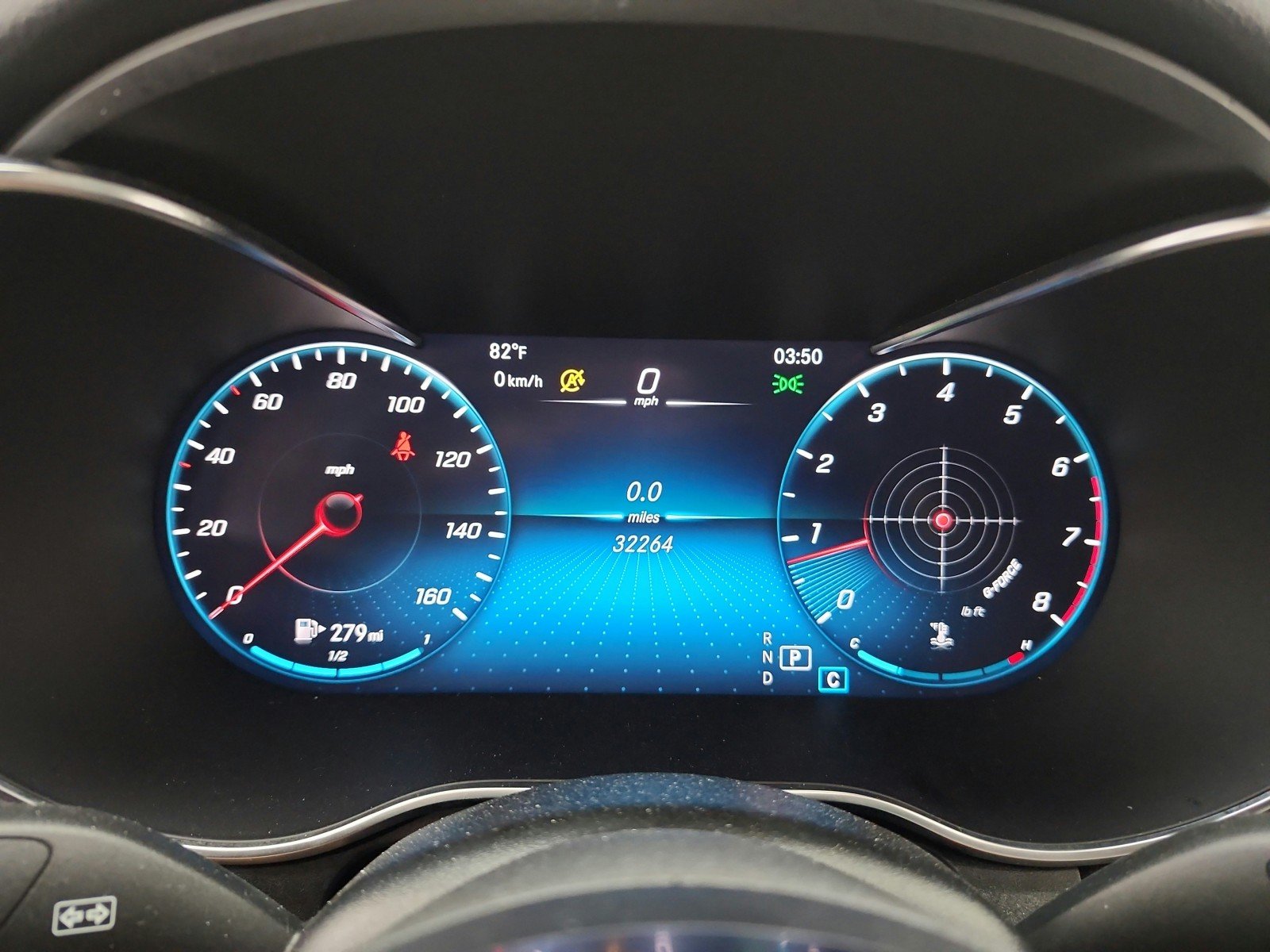Used 2022 Black Mercedes-Benz GLC 300 SUV image 10