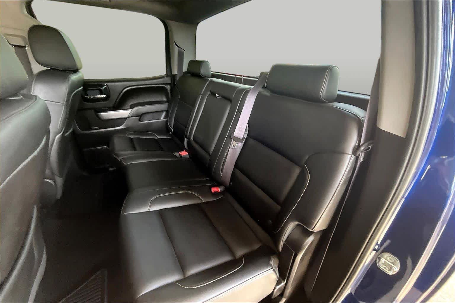 Used 2014 Blue Topaz Metallic Chevrolet LT image 19