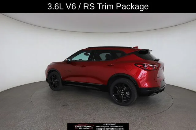 Used 2021 Red Chevrolet RS image 9