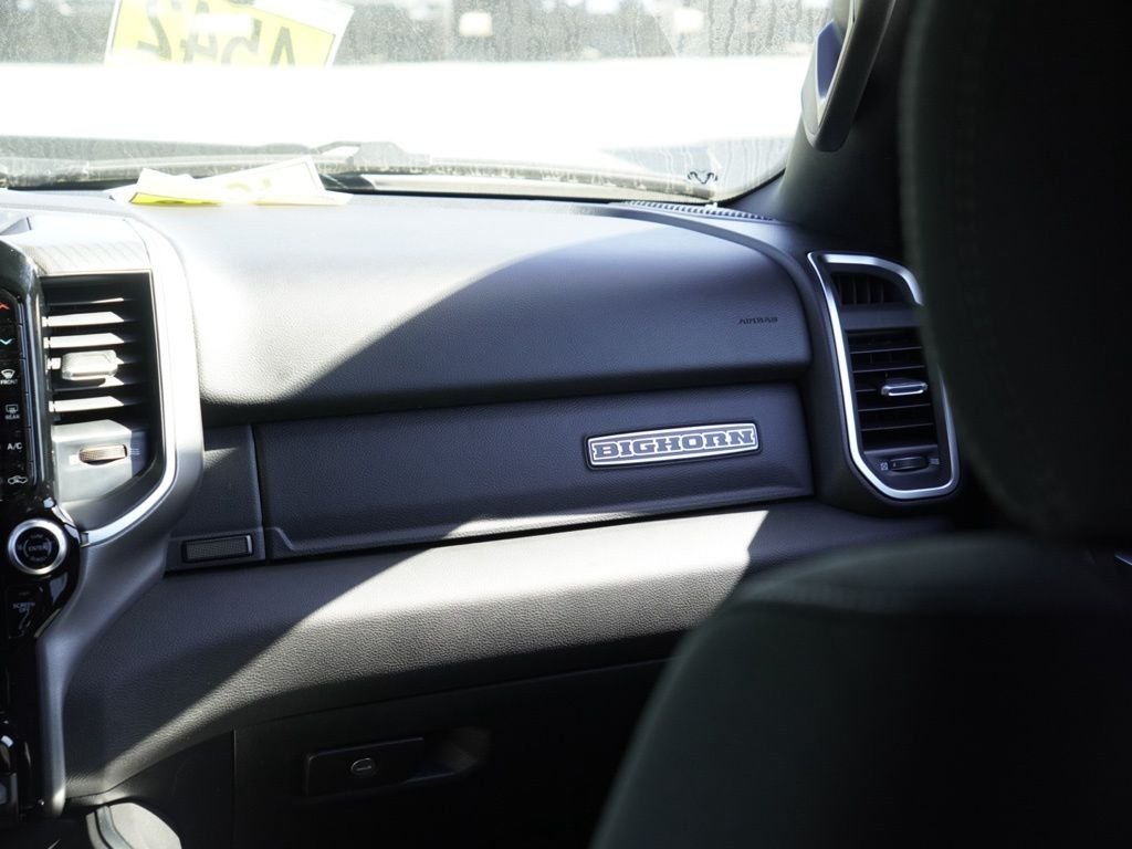 New 2026 Granite Crystal Metallic Clear-Coat Exterior Paint RAM Big Horn/Lone Star image 26