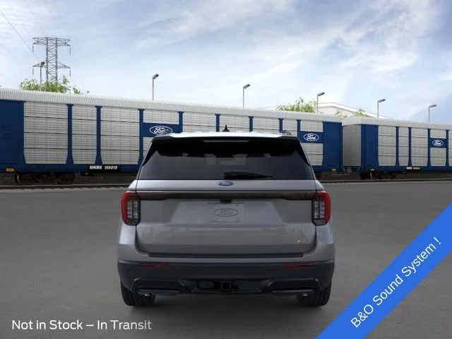 New 2026 Carbonized Gray Metallic Ford ST-Line image 5