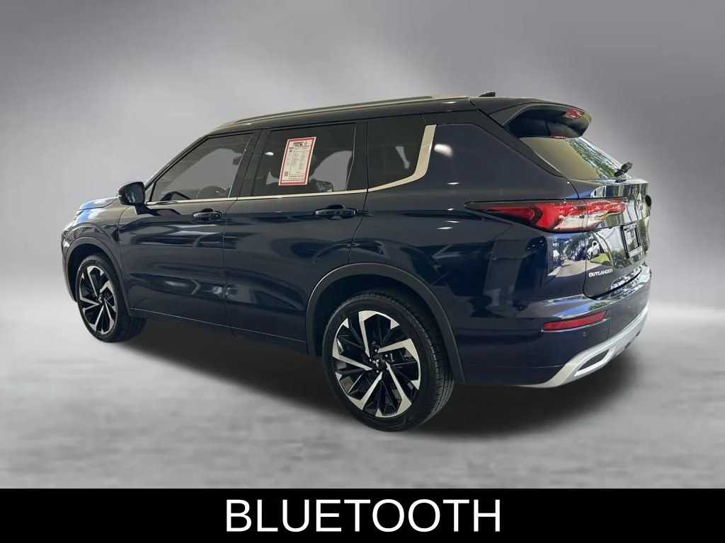 Used 2024 Blue Mitsubishi SEL Black Edition image 5