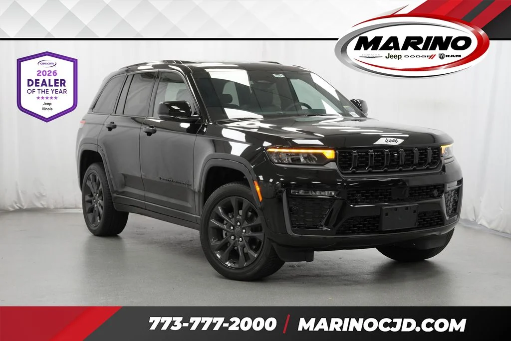 New 2026 Diamond Black Crystal Pearl-Coat Exterior Paint Jeep Limited Reserve image 1
