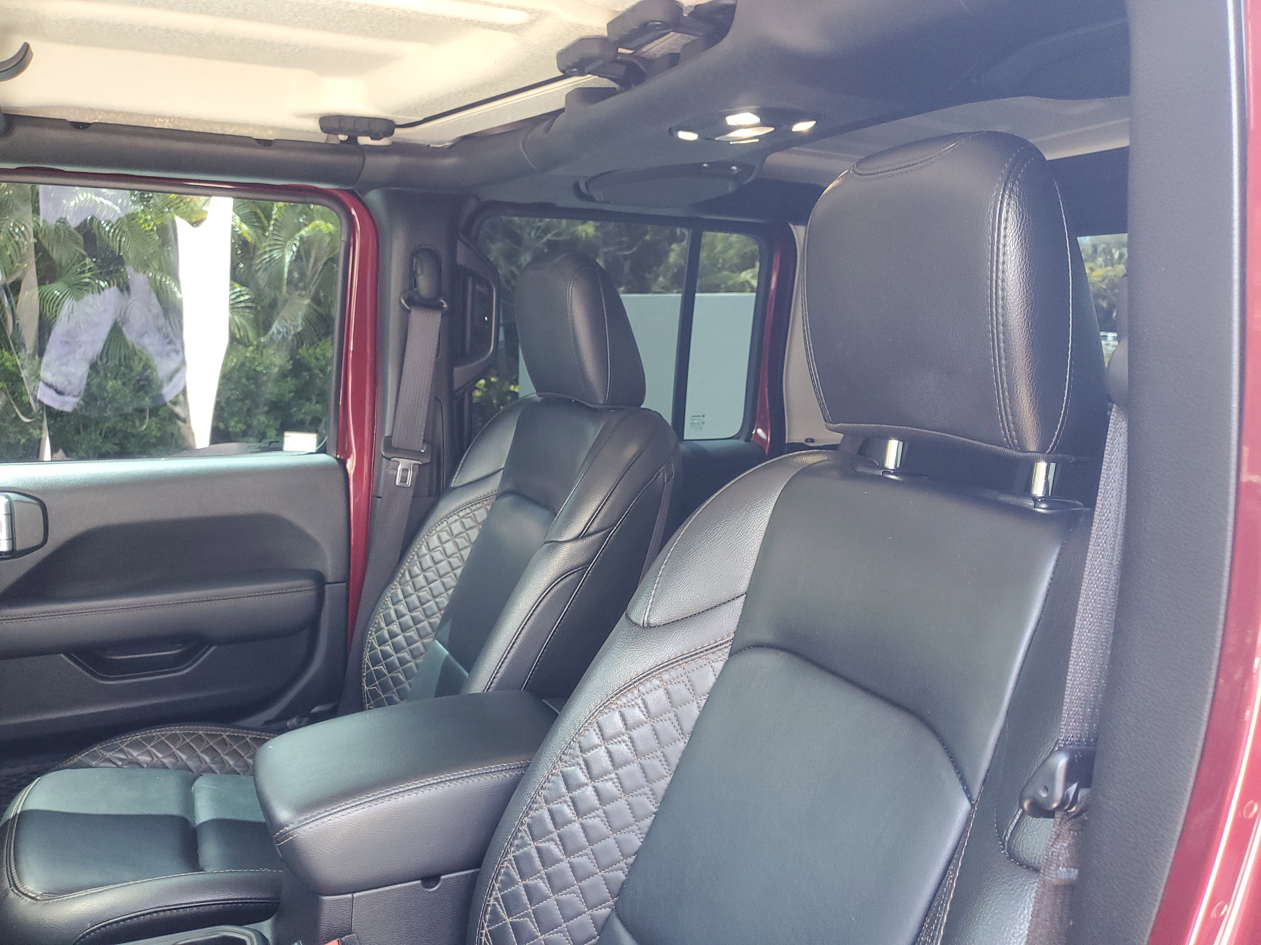 Used 2021 Snazzberry Pearlcoat Jeep High Altitude image 15
