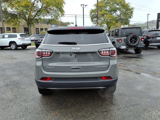 Used 2023 Gray Jeep Limited image 6