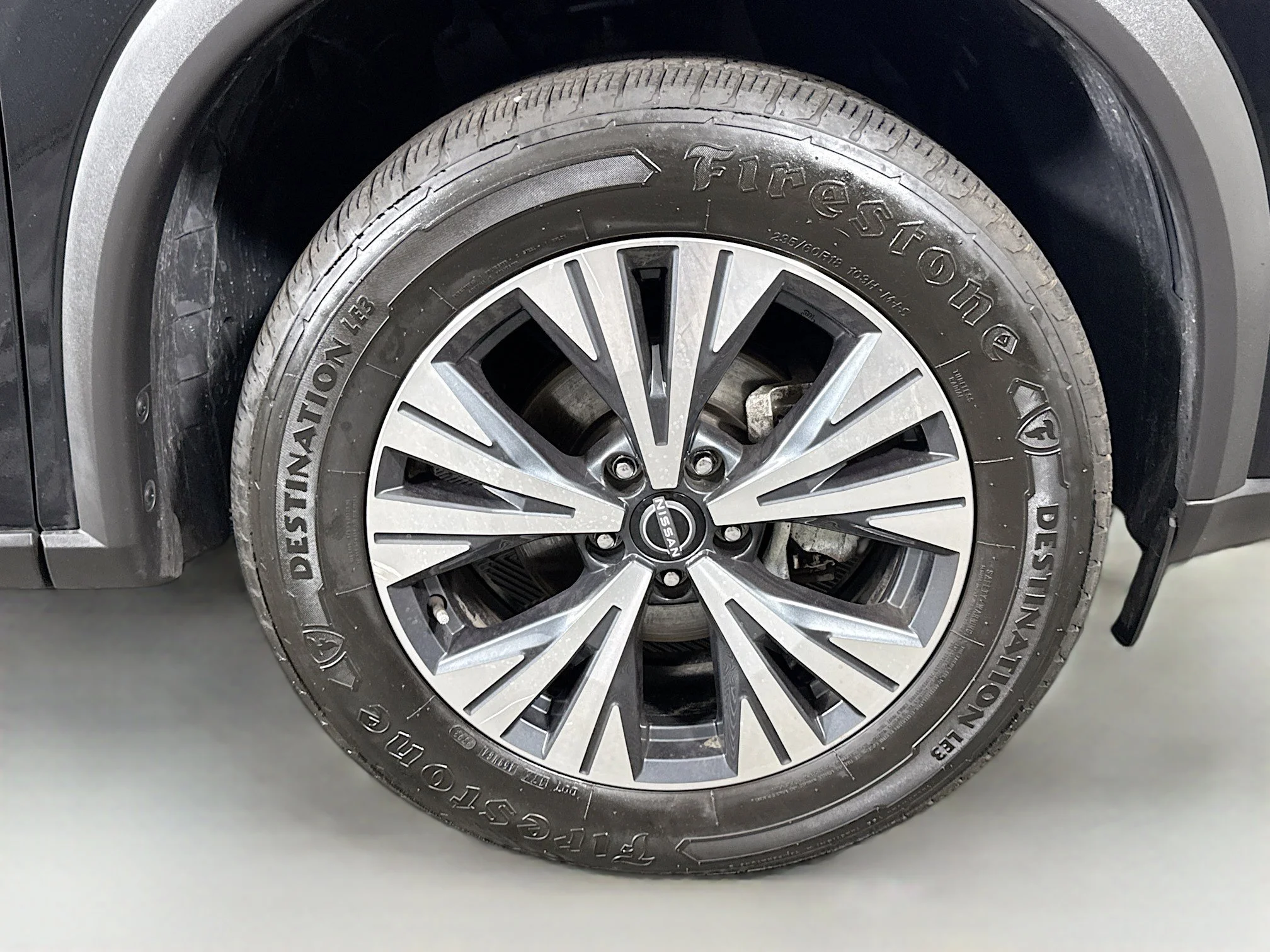 Used 2022 Super Black Nissan SV image 28