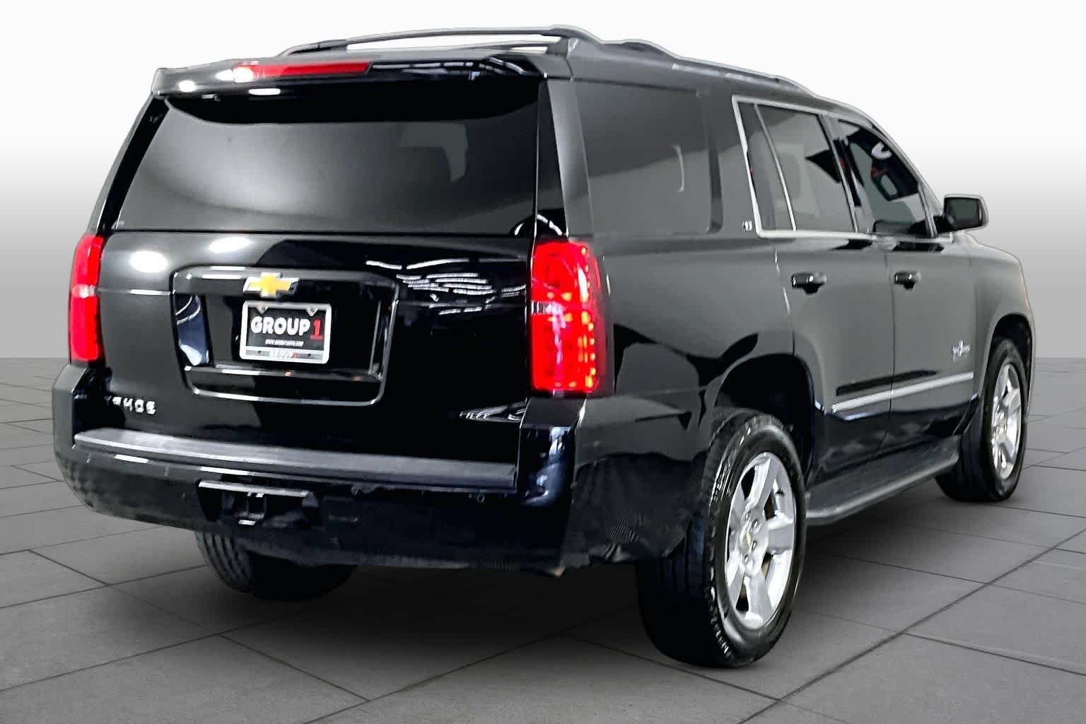 Used 2017 Black Chevrolet LT image 13