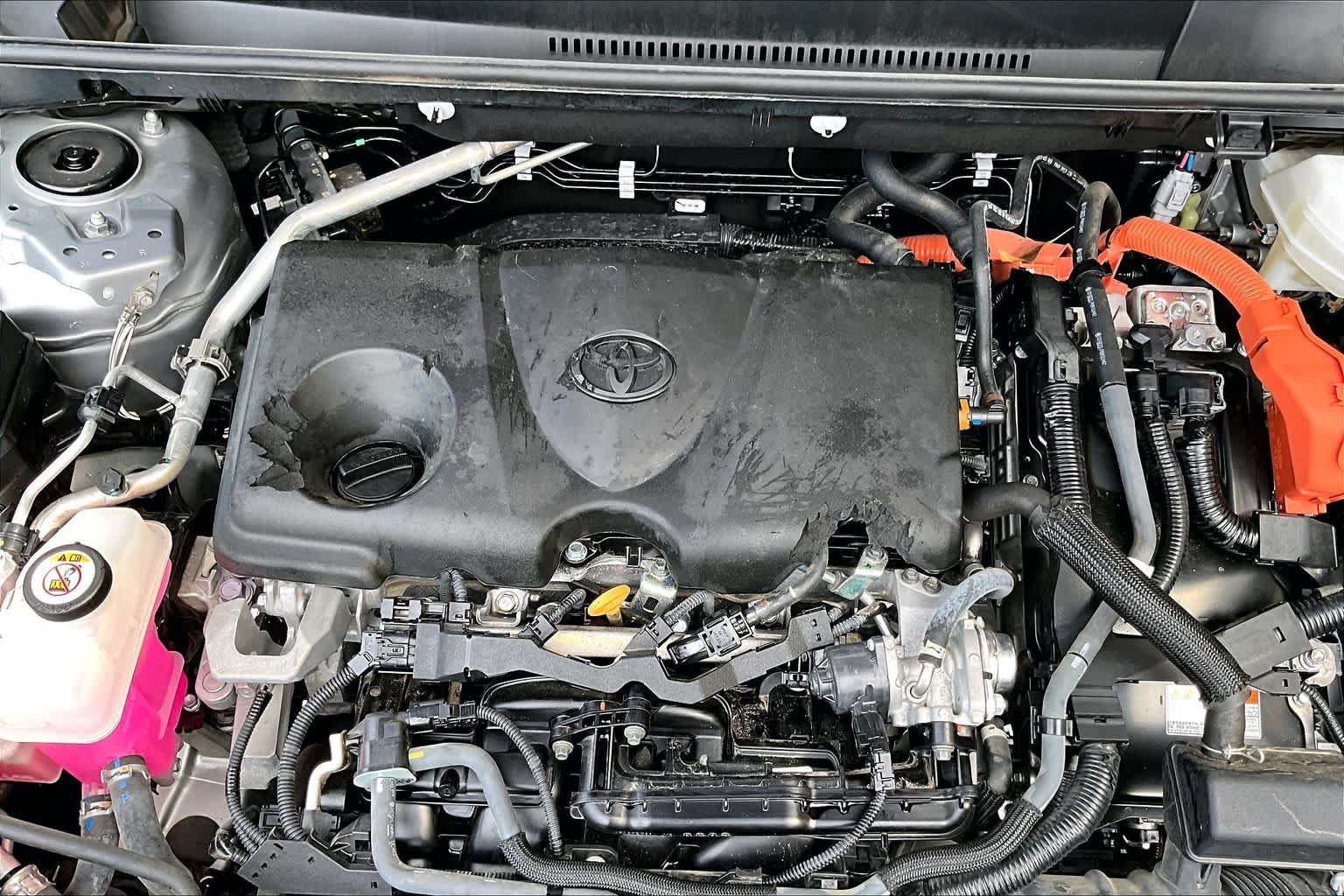 Certified Used 2025 Silver Sky Metallic Toyota Hybrid LE image 33