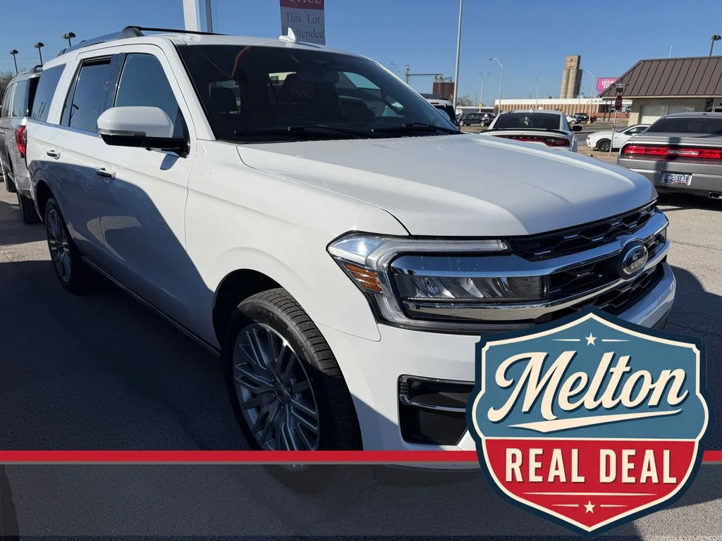 Used 2024 White Ford Limited image 3
