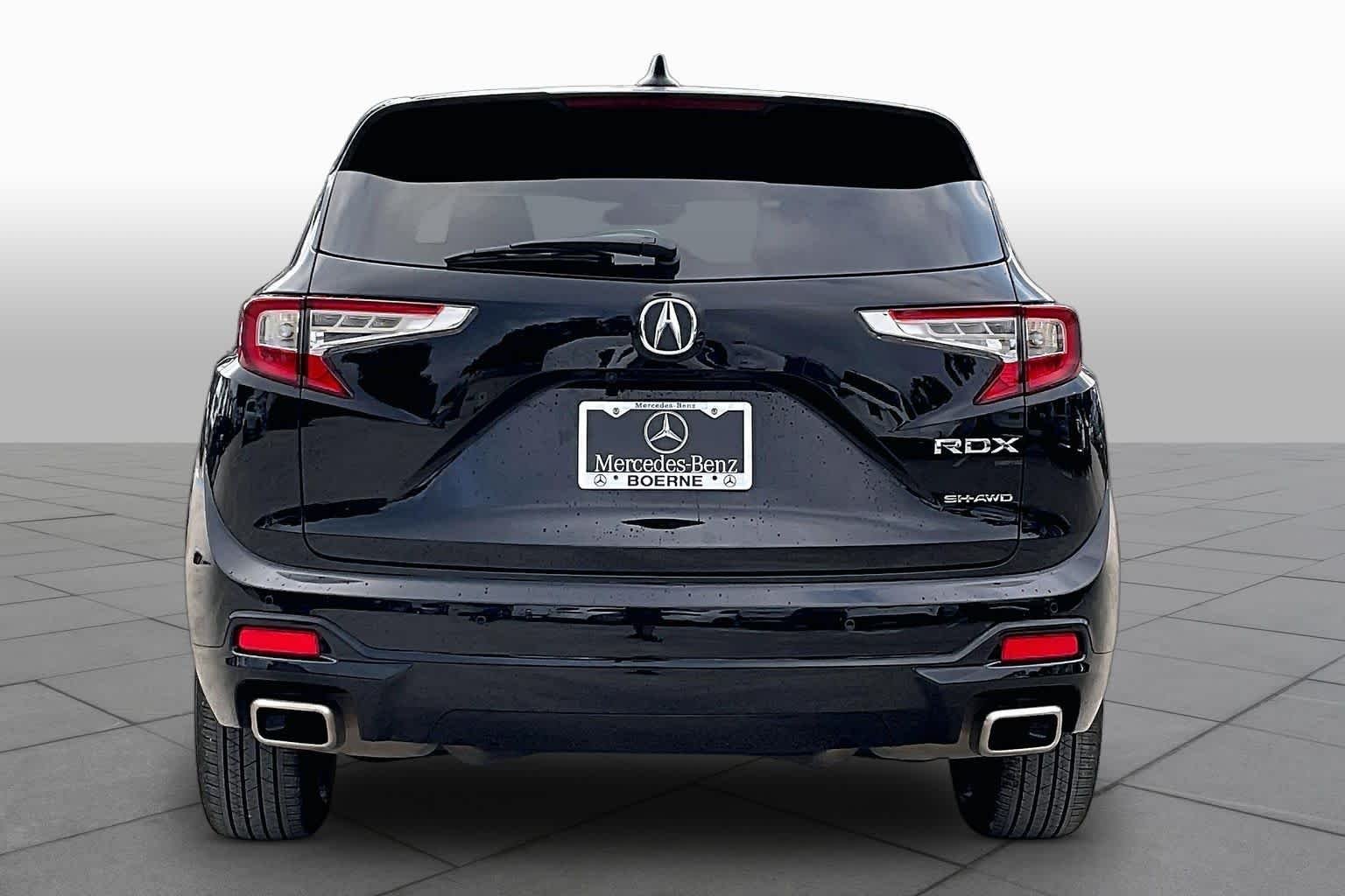 Used 2025 Majestic Black Pearl Acura w/Advance Package image 5