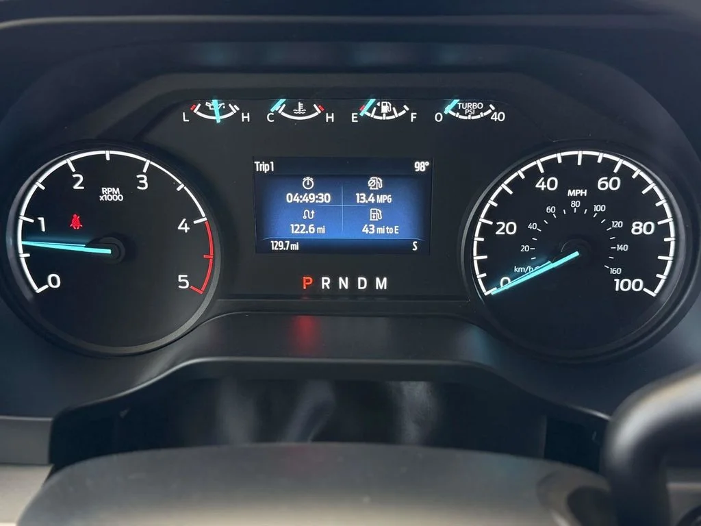 New 2026 Oxford White Ford F-350® XL image 19