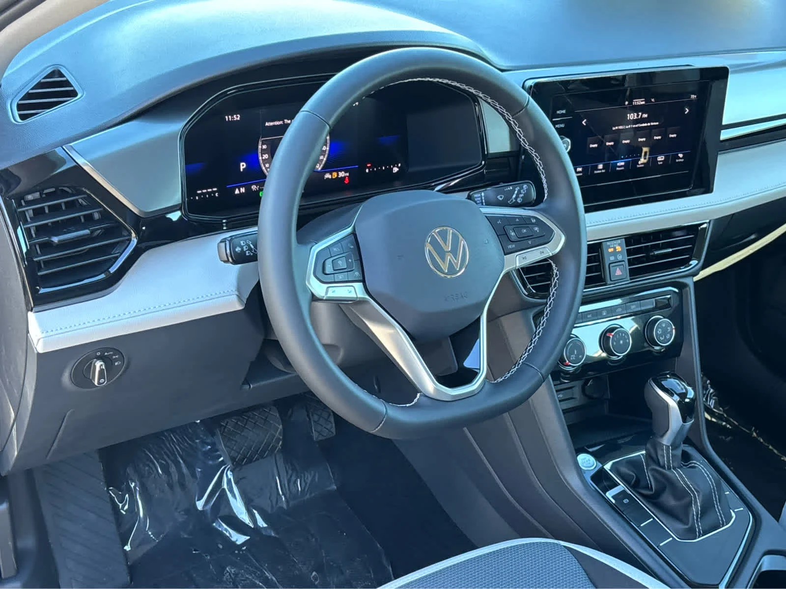 New 2026 PLATINUM GRAY Volkswagen S image 8