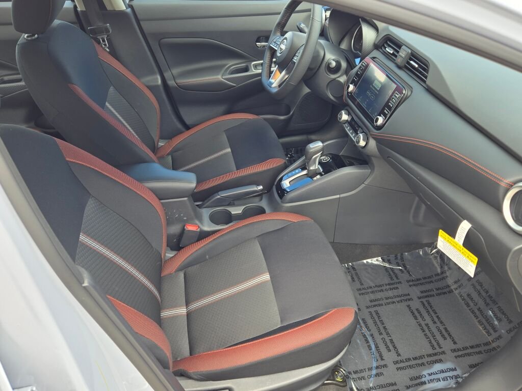 Certified Used 2025 Gray Nissan 1.6 SR image 4