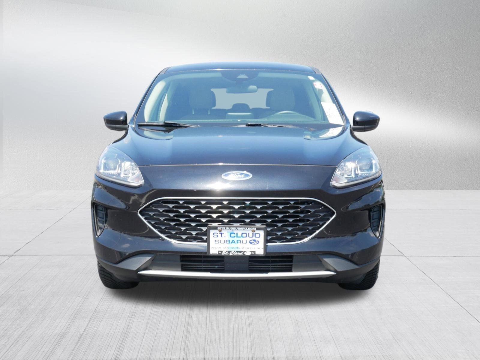 Used 2020 Ford Escape SE with VIN 1FMCU9G66LUC08117 for sale in Saint Cloud, Minnesota