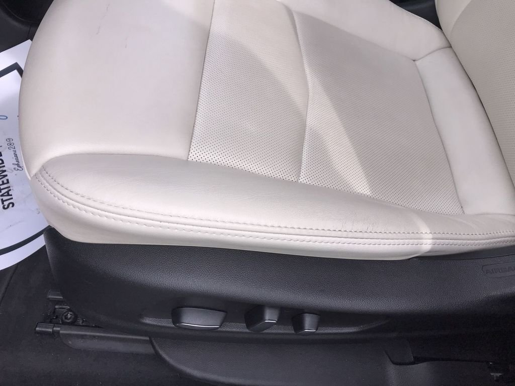 Used 2023 Black Cadillac Sport image 12