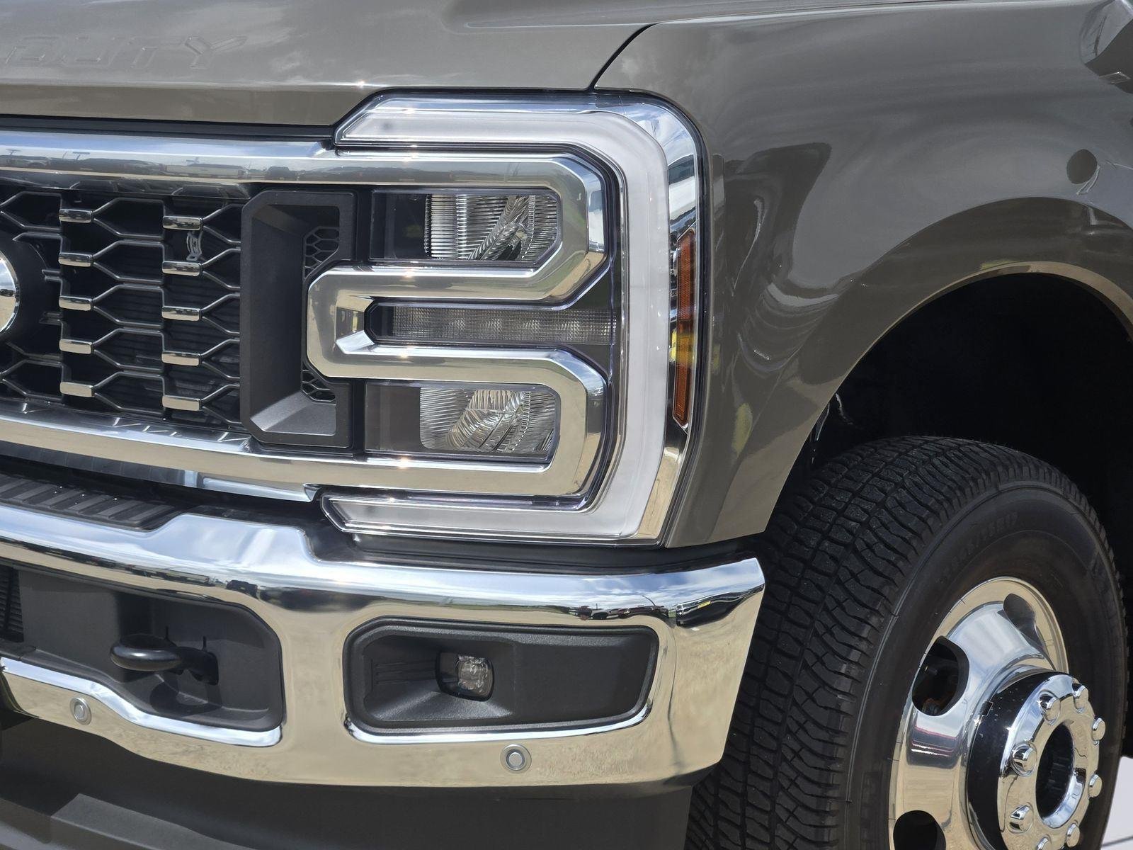 New 2026 Marsh Gray Ford F-350® King Ranch® image 5