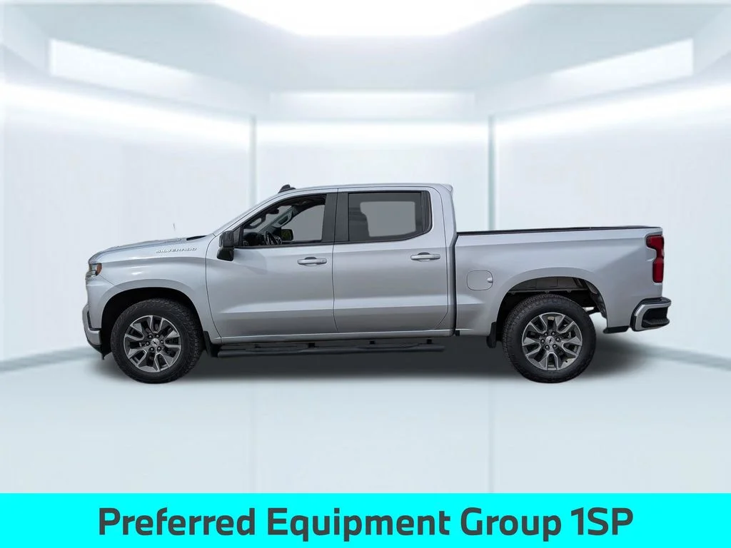 Used 2021 Silver Chevrolet RST image 2