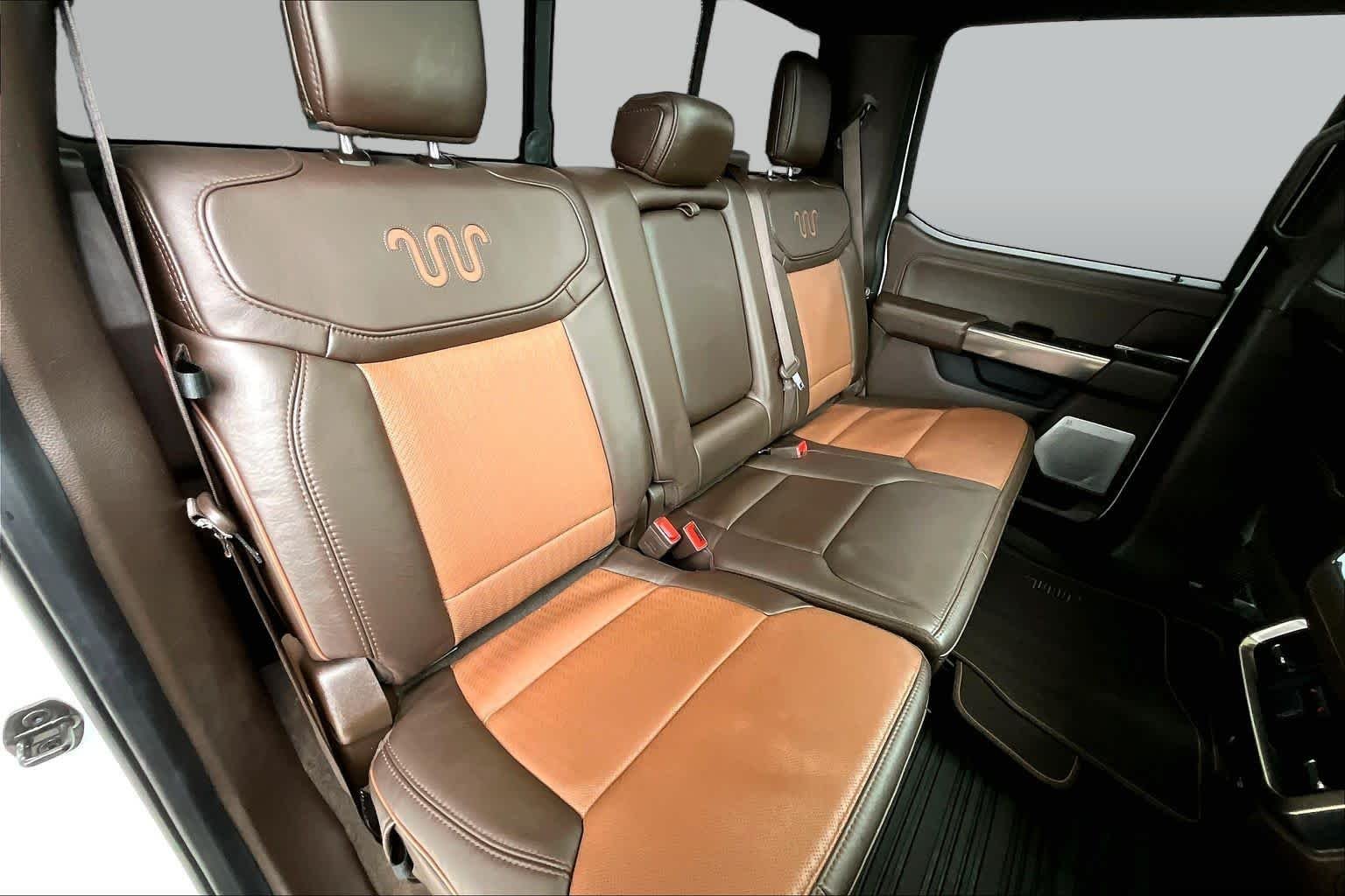 Used 2023 Star White Metallic Tri-Coat/Stone Gray Ford King Ranch image 18