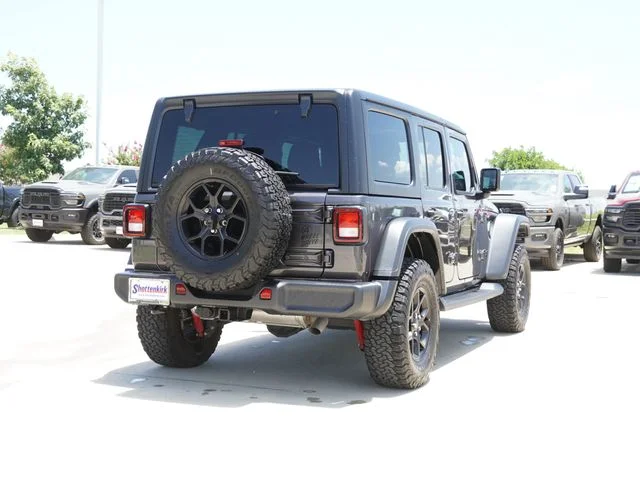 Used 2024 Gray Jeep Sport image 10